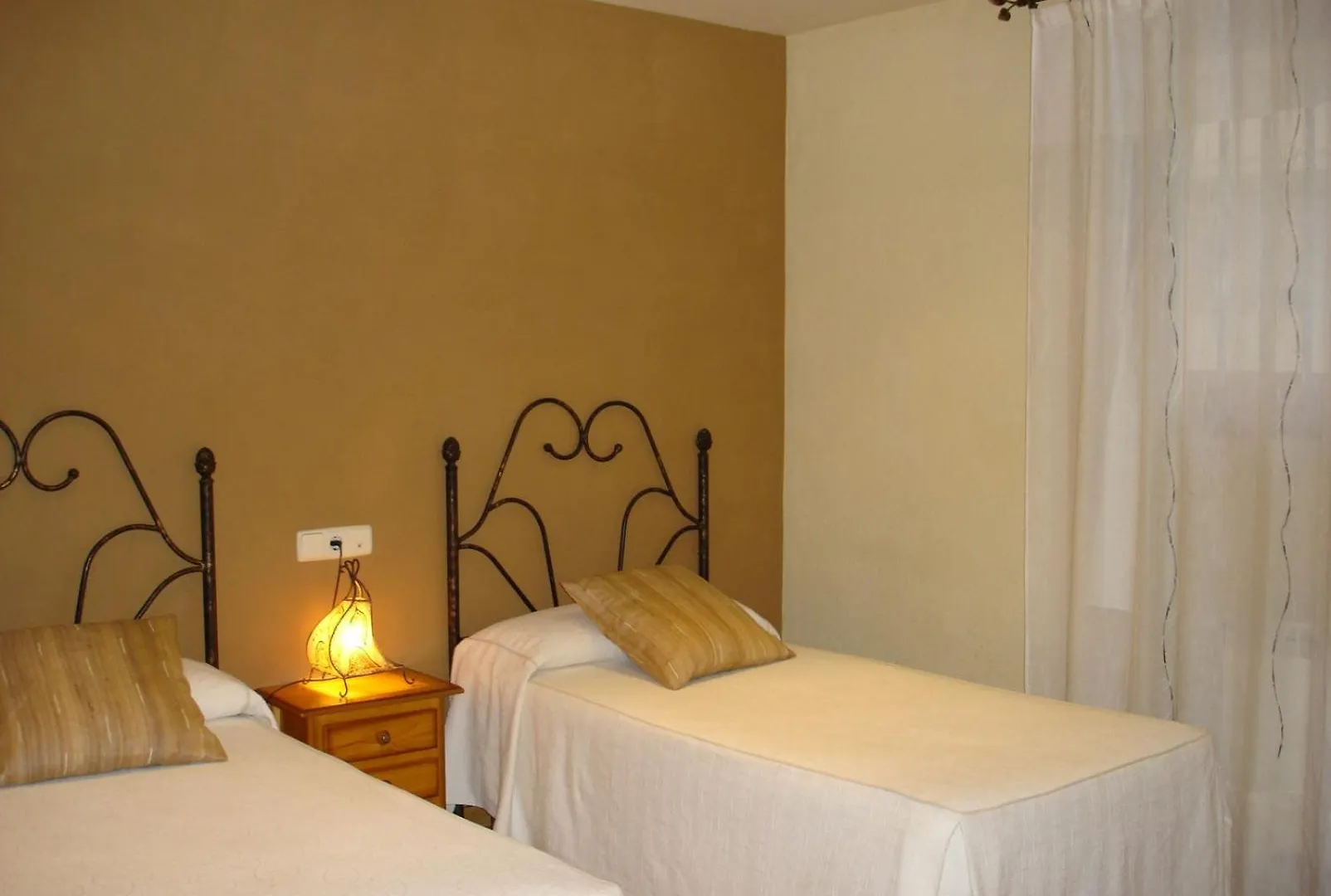 El Pedris Hotel El Pont de Suert Guest house
